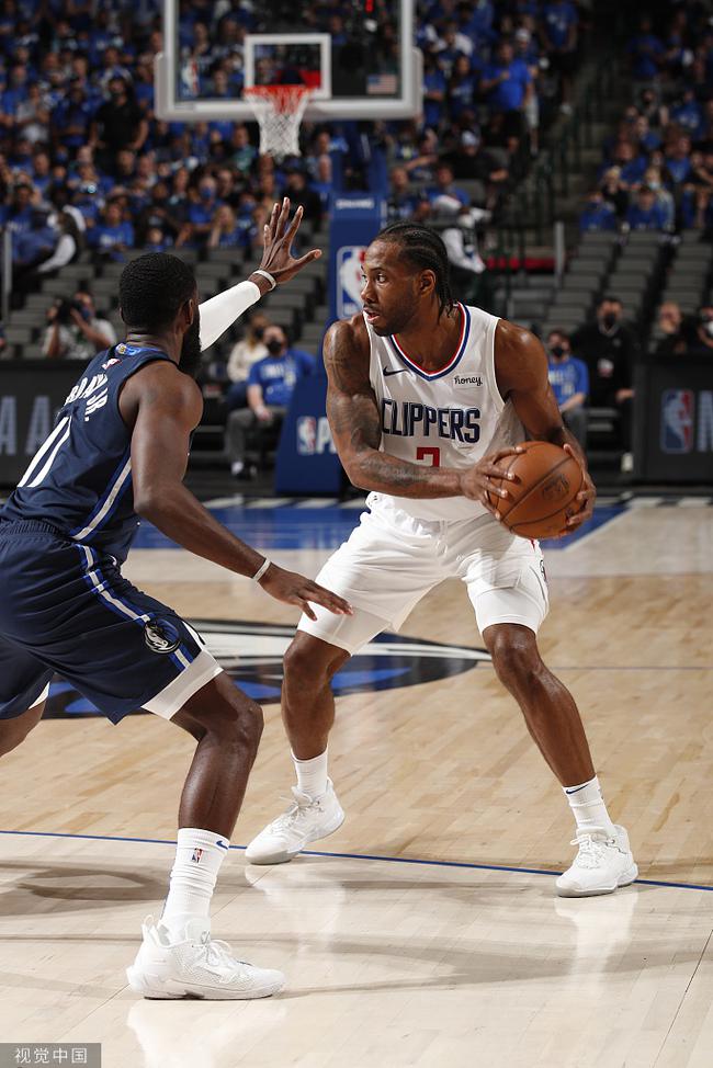 凭借出色的 凭借出色的